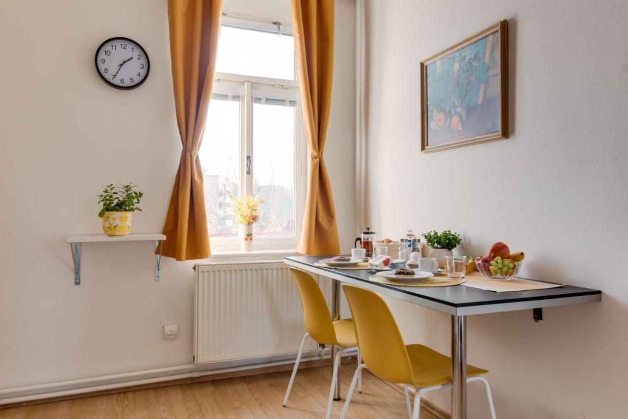 Sunshine Apartment Near The City Center Прага Екстериор снимка