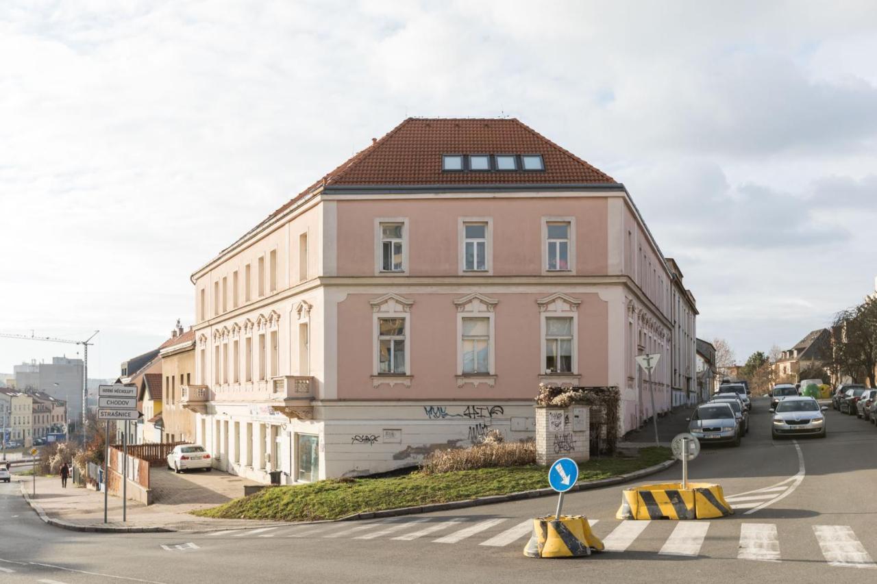 Sunshine Apartment Near The City Center Прага Екстериор снимка