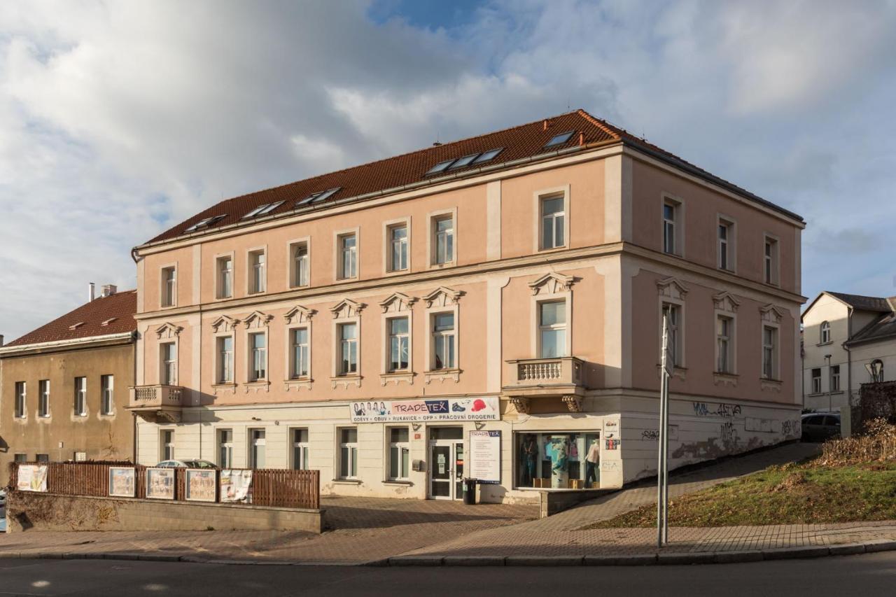Sunshine Apartment Near The City Center Прага Екстериор снимка